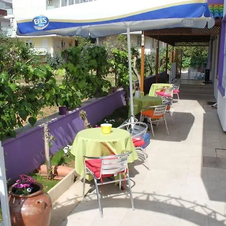 Spring Hotell 4*