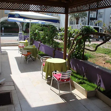 Hotell Spring Konyaalti