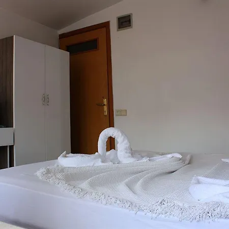 Spring Hotell Konyaalti